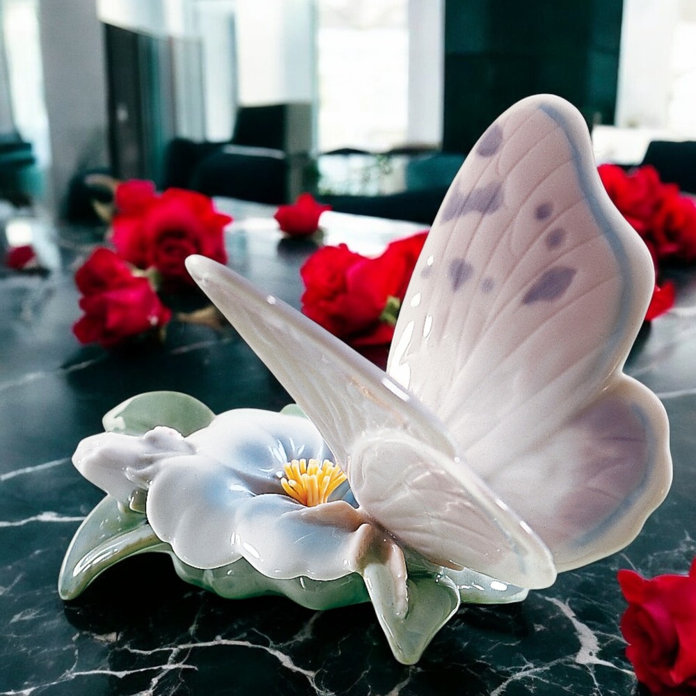 Lladro 01006330 Pink & Blue Butterfly Glossy Porcelain Figurine #6330