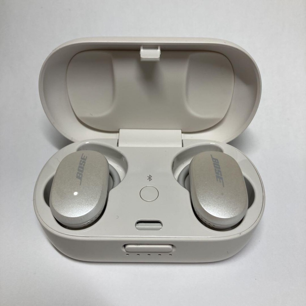 Bose QuietComfort Earbuds Wireless Bo51 Noise-Canceling Bluetooth Headphones
