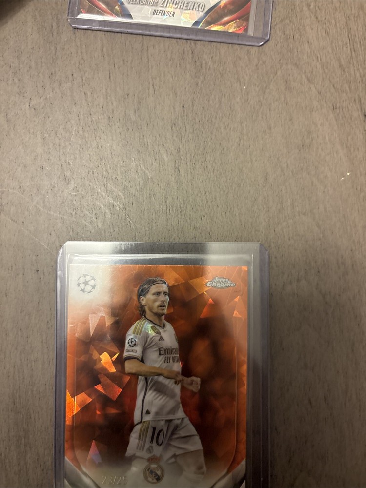 2023-24 Topps Chrome UCL Sapphire Edition - #5 Luka Modric ORANGE REFRACTOR /25