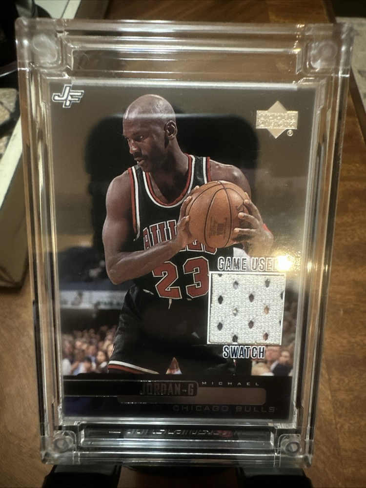 Camiseta Fusion Michael Jordan 2022-23 juego usado muestra # MJ87U