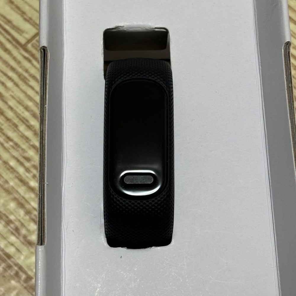 Garmin Vivosmart 5 Activity Tracker S/M Size Fitness Band