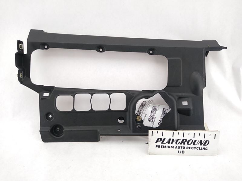 2017-2019 Alfa Romeo Giulia Right Dash Lower Knee Panel Trim Replacement