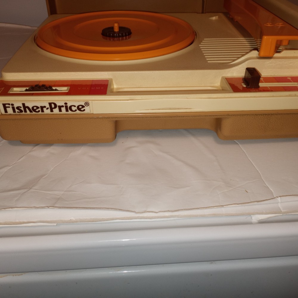 Fisher Price 825 Vintage 1978 Childs Record Player 45s & 33s Works