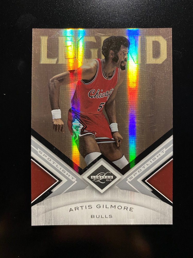 ARTIS GILMORE 2010-11 Panini Limited Legends Silver #103 146/149 Chicago Bulls Card