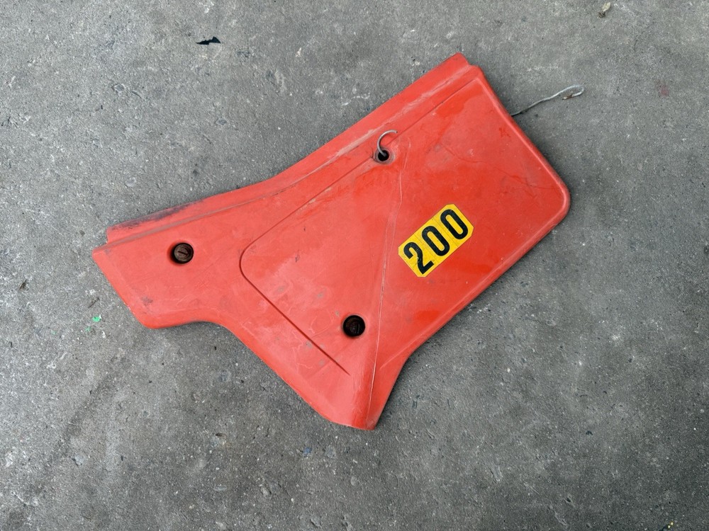 Honda XR200 OEM Genuine Side Cover Plastic Trim Parts