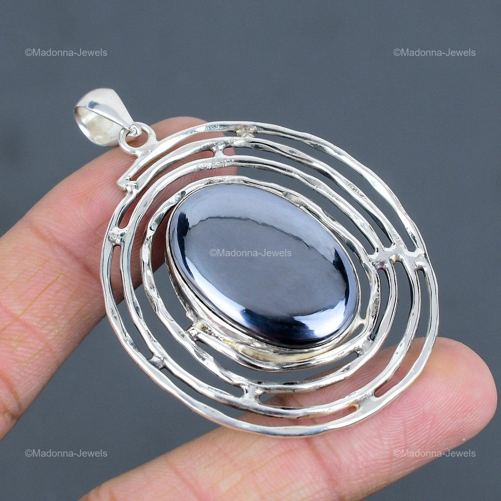 Mothers Day Oval Shungite Stone Bezel Pendant in 925 Silver Jewelry-image