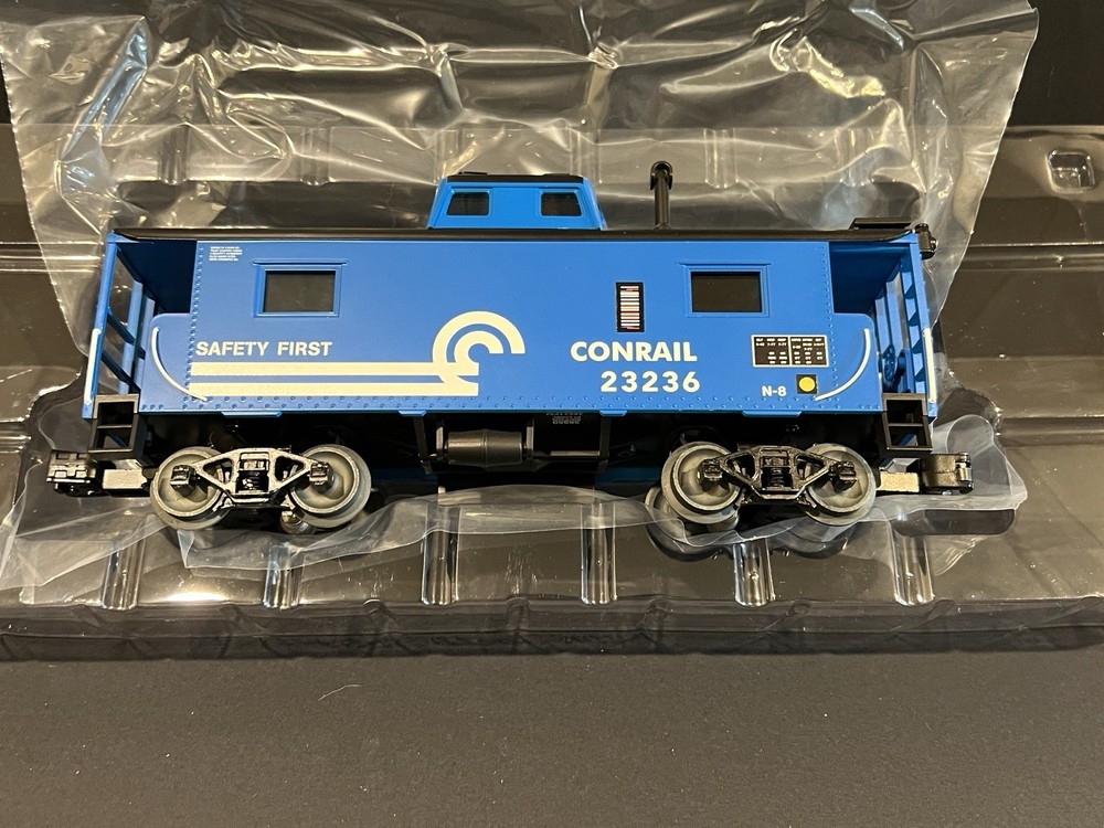 Lionel O Scale Conrail N8 Caboose 3 Rail PRR Cabin Car New in Box  