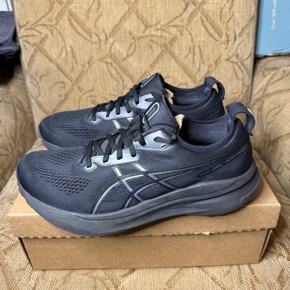 ASICS Men's Gel Kayano 31 Running Sneakers- Size 9.5 Used
