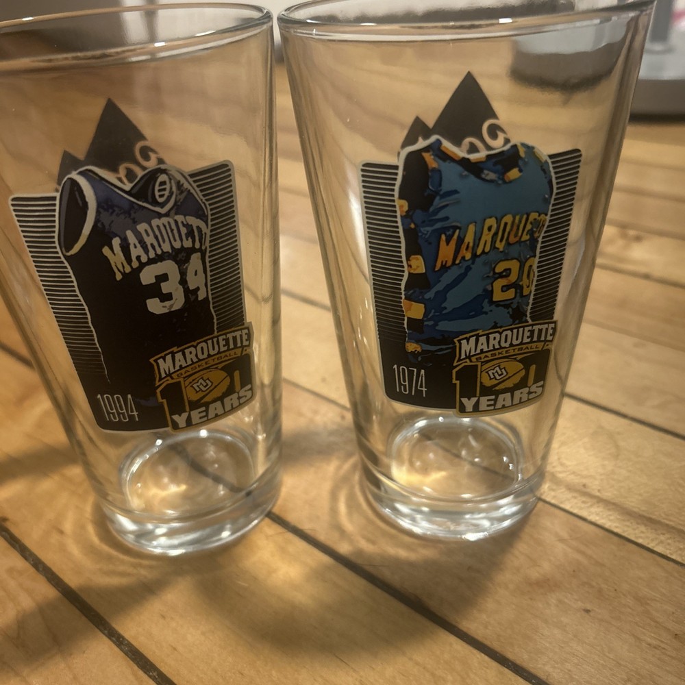 Vintage 2 Marquette Warriors Golden Eagles Coors Light Beer Glasses 100 Years