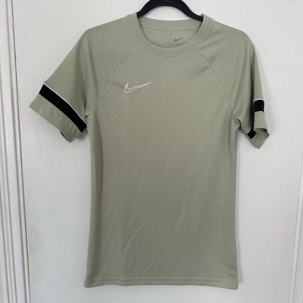 Nike Dri-FIT Academy Pro Men's Small Short-Sleeve Soccer Top