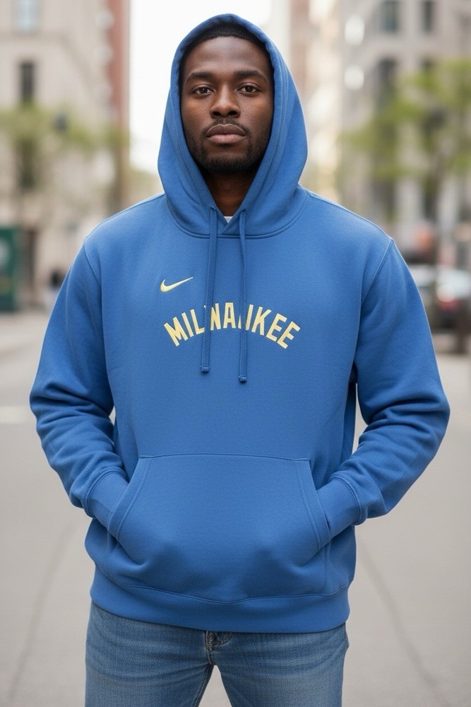 Nike Milwaukee Hoodie Men’s 2XL Blue Pullover Sweatshirt Fleece Athletic NBA