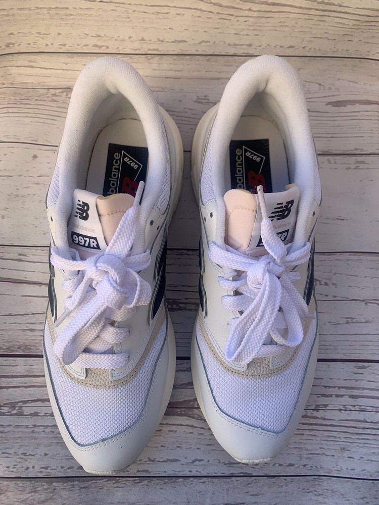 New Balance Unisex Sz 9 Classics 997R Navy Blue/White Sneakers