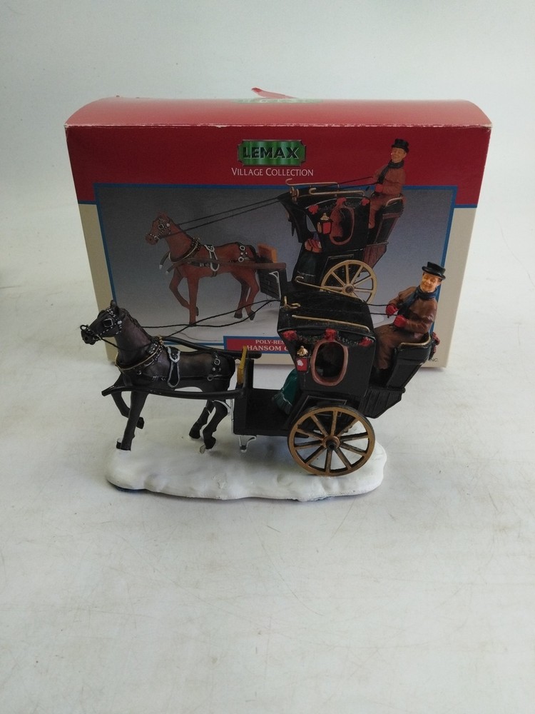 Damaged Lemax Hansom Cab Village Collection 2000 Poly-Resin Item 03329