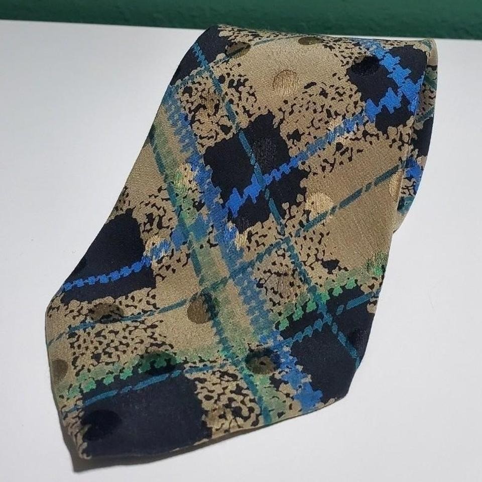 Vintage Brioni 100% Silk Tie Tan and Blue Plaid Pattern Neck Tie