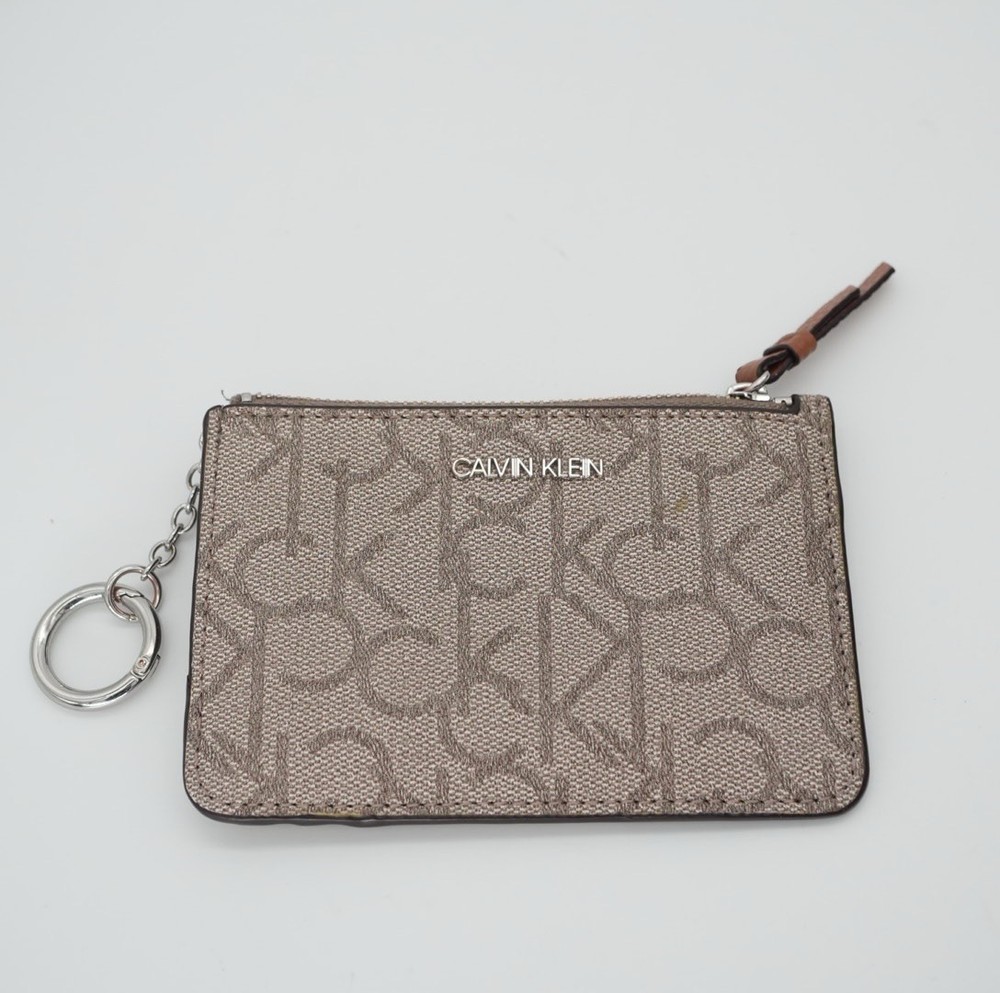 CALVIN KLEIN Signature Logo Wallet ID Case Card Holder with Keychain