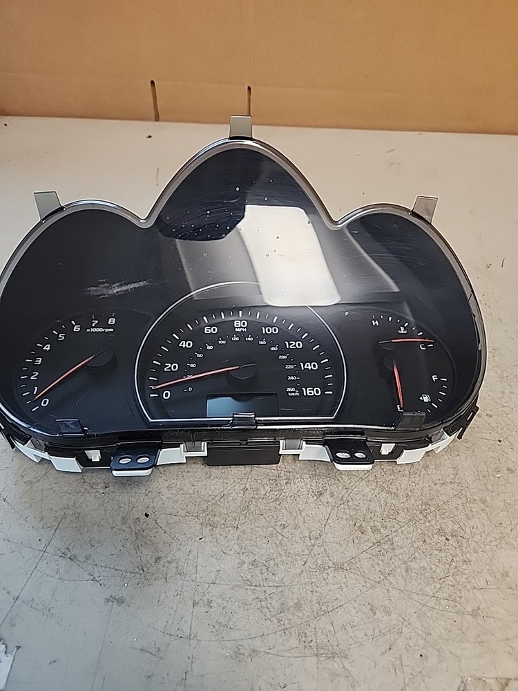 2013 Kia Sorento Instrument Gauge Cluster Speedometer MPH 94004-1U010