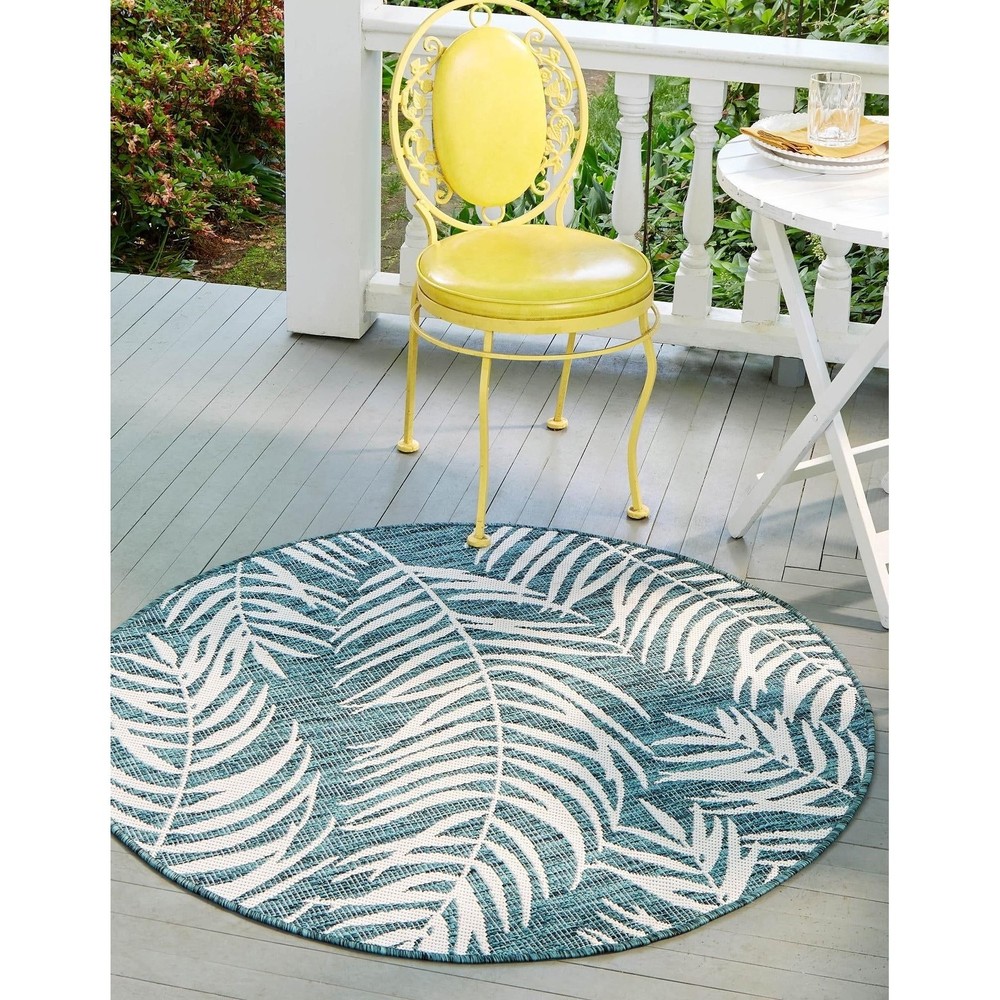 Outdoor Turgh Collection Area Rug Durable Water-Resistant Design