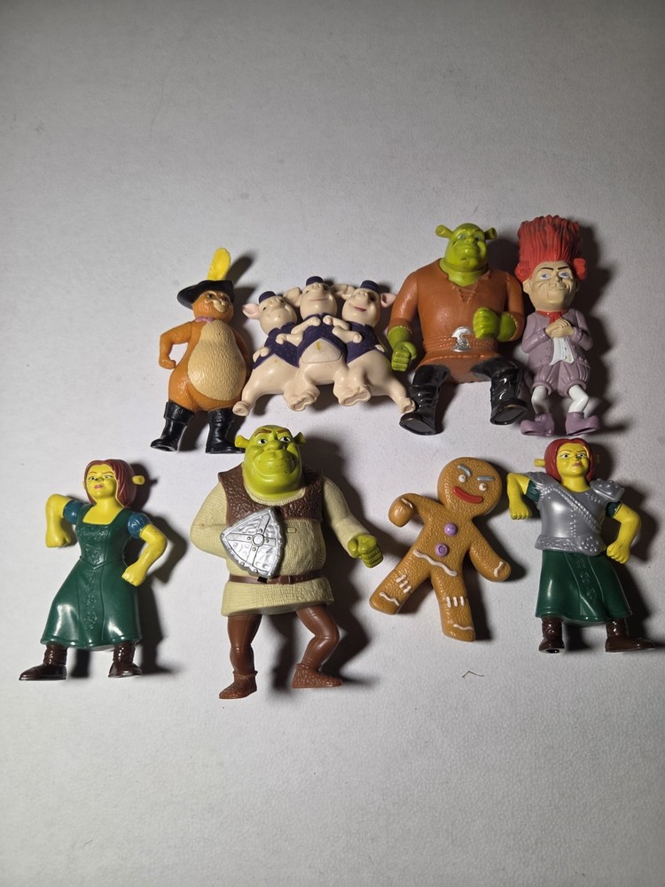Mcdonalds Shrek The Third Figures 8 PC / US Seller✅️ Vintage 2007