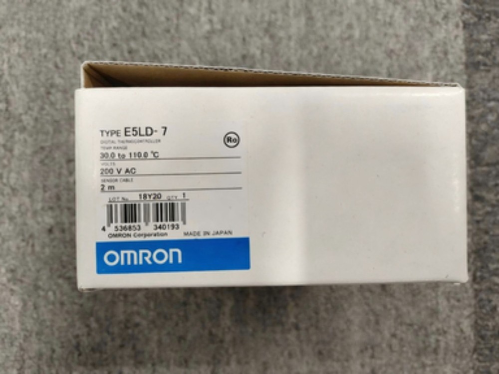 1PC New Omron E5LD-7 Digital Thermostat Shipping DHL or FedEX
