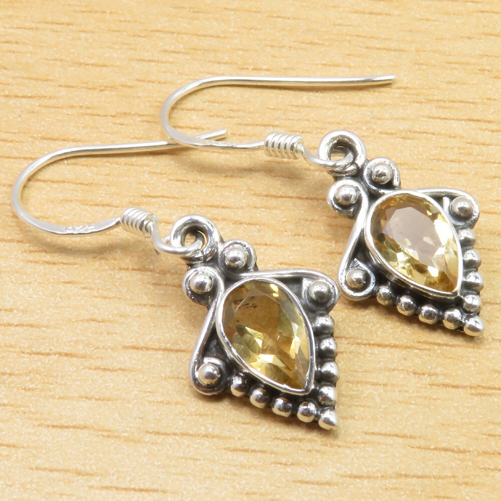 Flash Sale: Global Look CITRINE Earrings 1.3