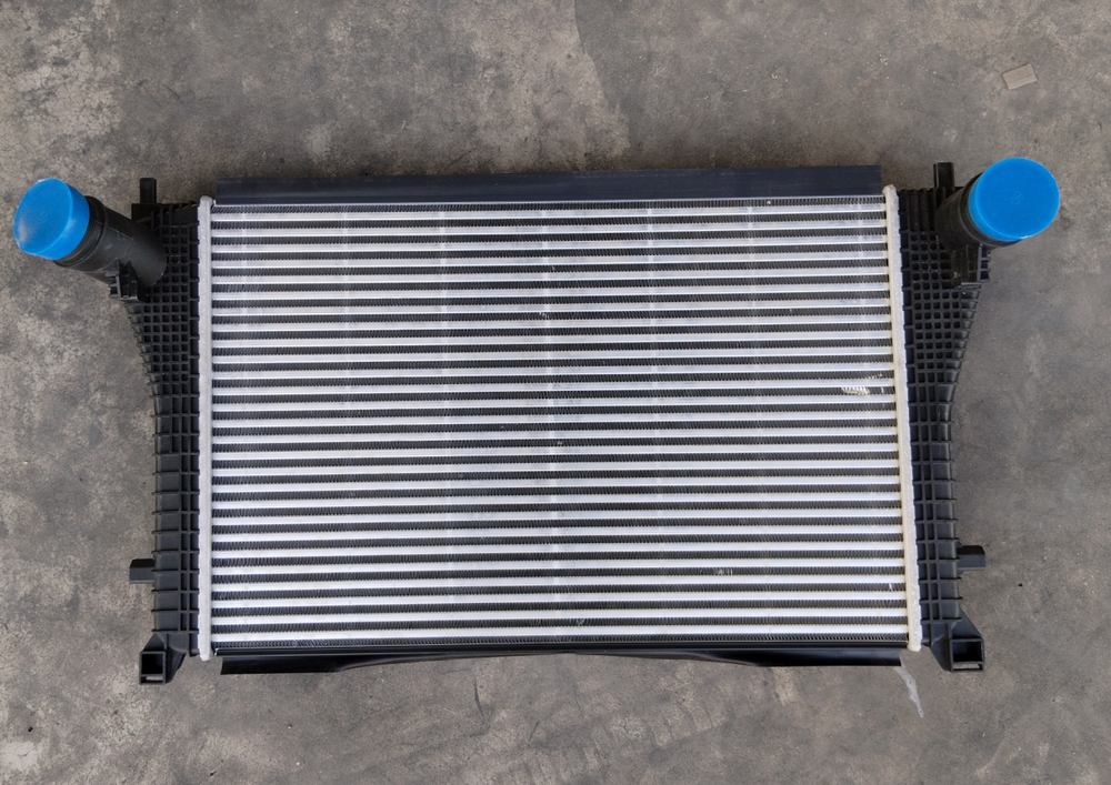 New Turbo Intercooler Charge Air Cooler For Audi A3 VW Volkswagen Golf GTI 1.8L