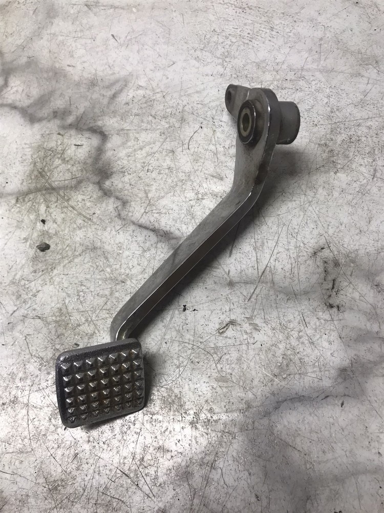 Honda VT600 Shadow rear brake pedal lever 2005