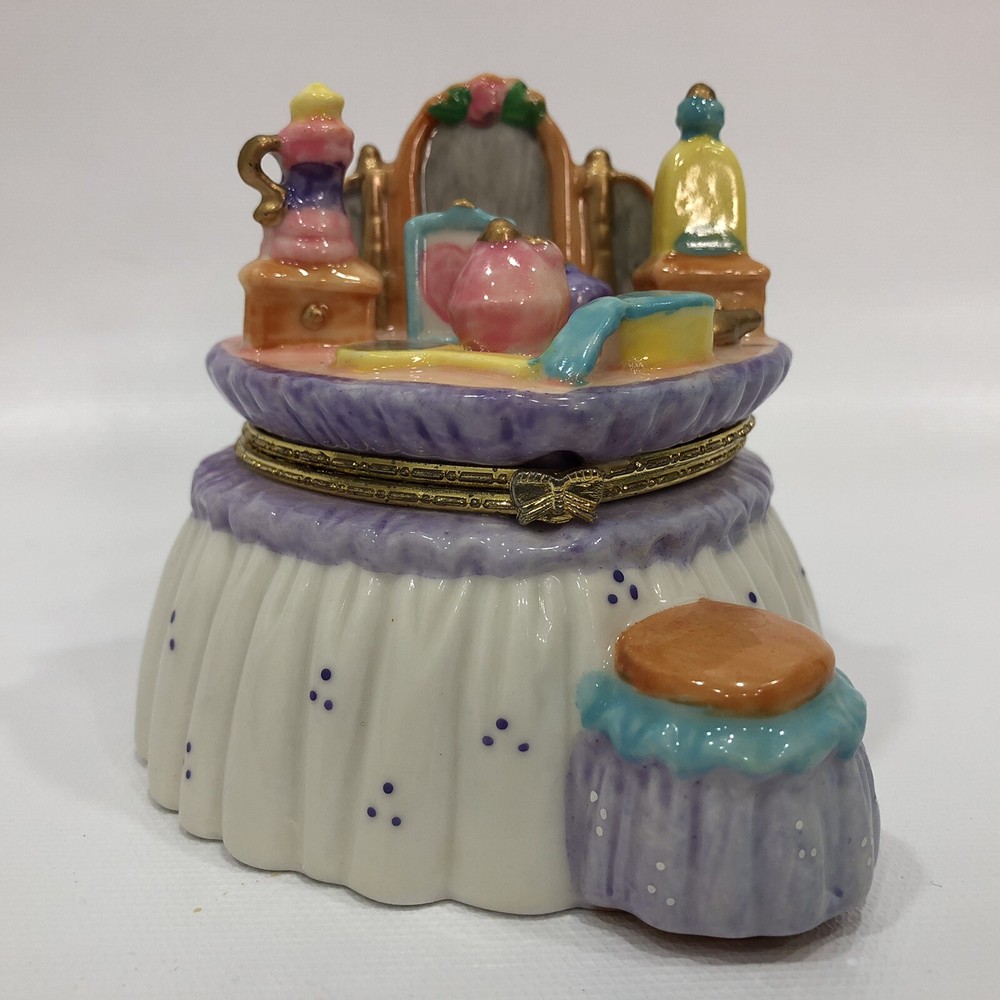 Mini Ceramic High End TrinKet Dressed Dresser Heart Shape Jewelry Box