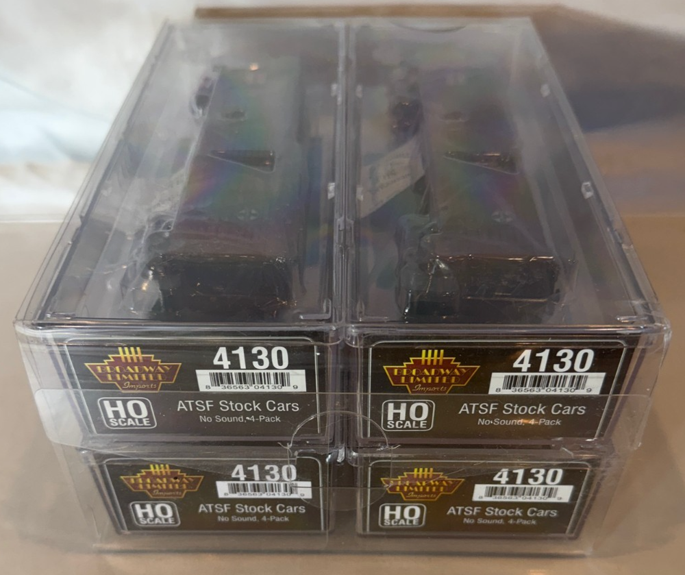 🚂Broadway Limited HO Scale ATSF Stock Cars 4-Pack #4130 (No Sound)🚂