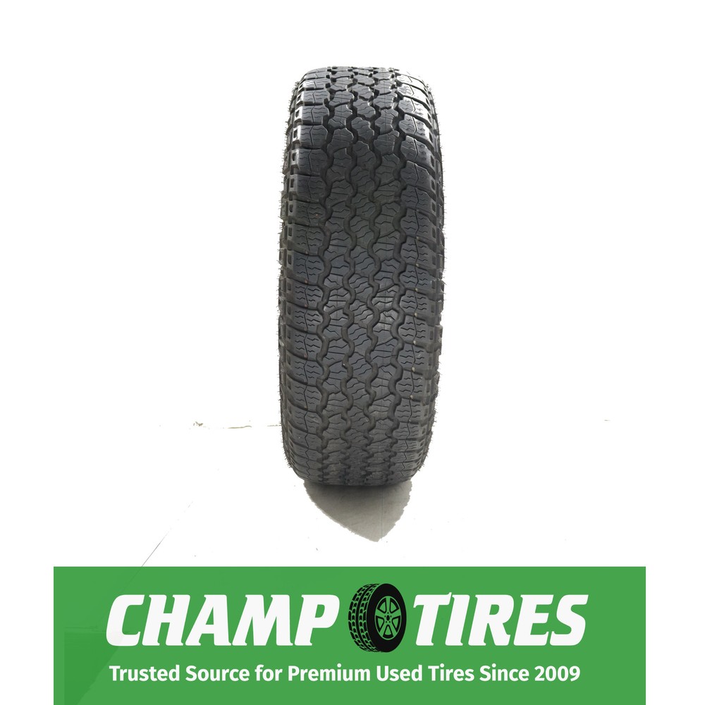 Set Of 2 P265/70R18 Goodyear Wrangler Territory RT 116 T Used 9/32nds