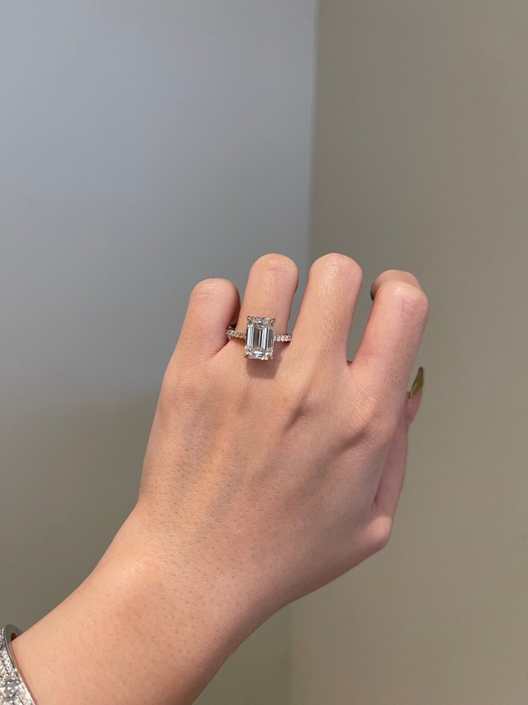 5CT Emerald & Round Moissanite 925 Sterling Silver Ring