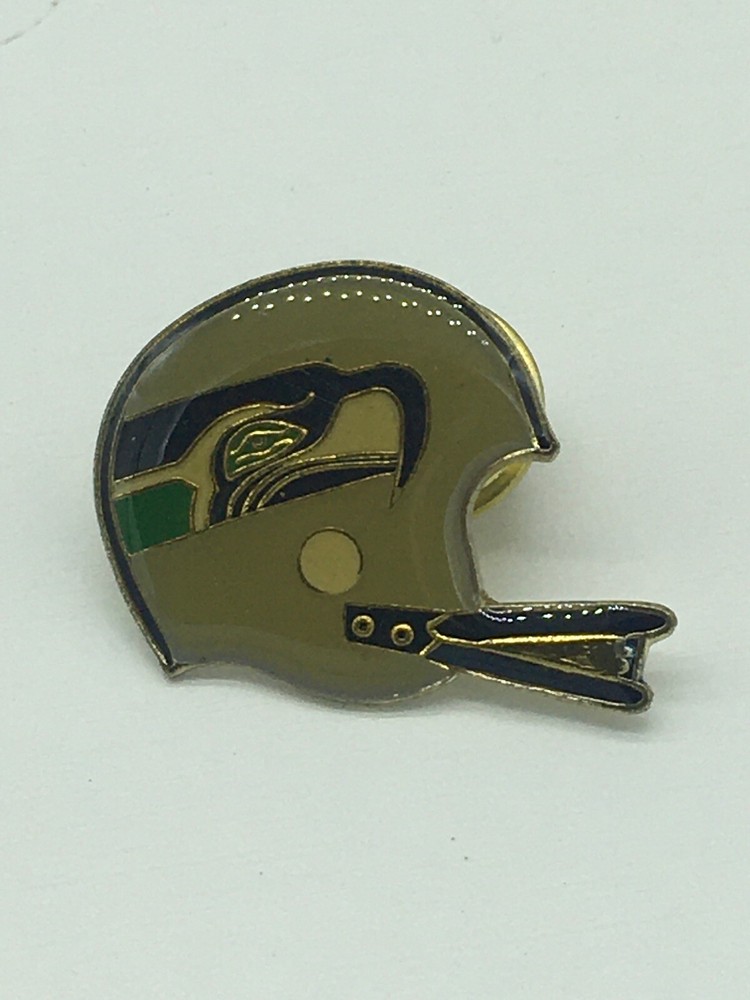 SEATTLE SEAHAWKS -- HELMET COLLECTOR PIN - VINTAGE OLD STYLE FACE MASK