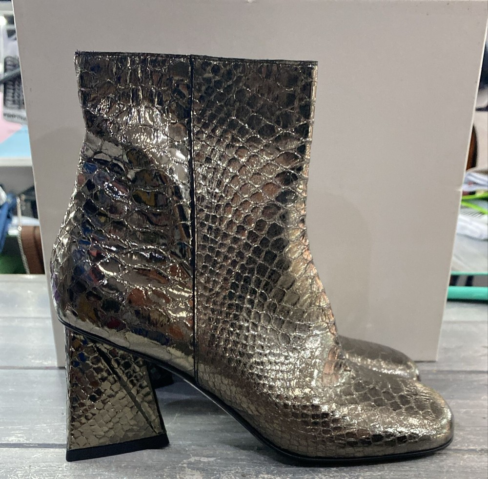 Strategy Women's Ankle Boot Abrasive Patent Leather Size EU 37 ST02