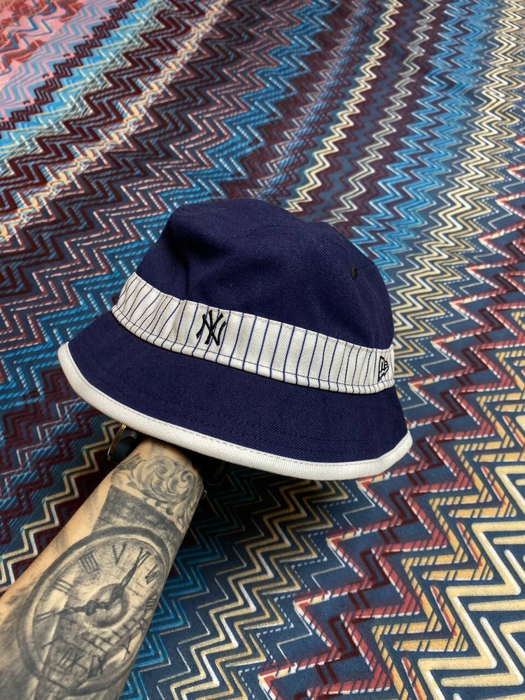 NY Yankees New Era Bucket Hat Cap Medium/Large