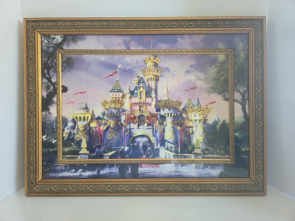 Disneyland 50th Anniversary Limited Edition Castle Crown Framed Pin Set with COA – Rare Disney Collectible