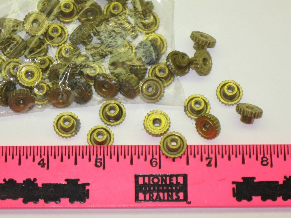 Lionel parts ~ nut  8qty