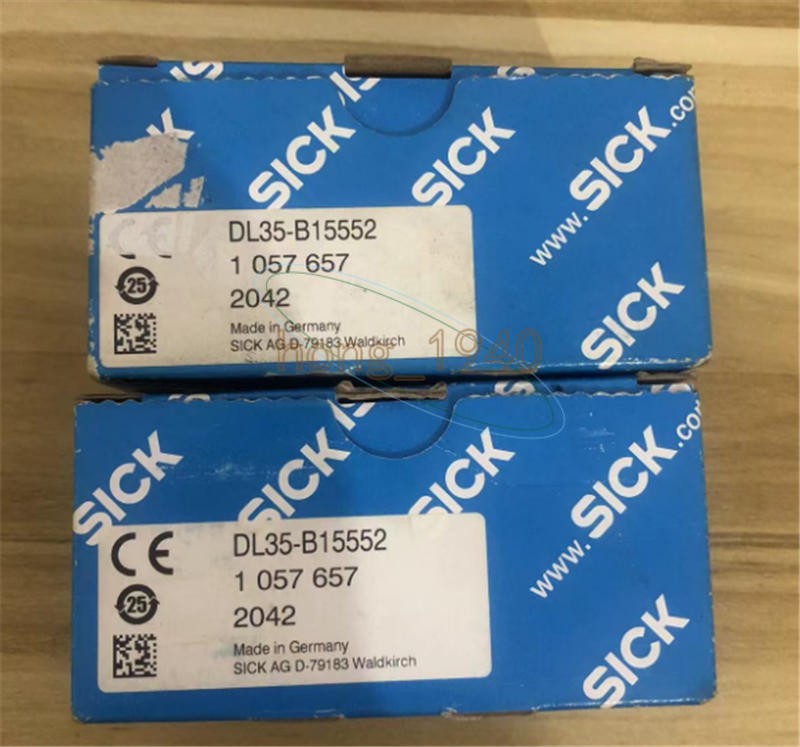 ONE NEW SICK DL35-B15552 laser Ranging Sensor 1057657 1 057 657