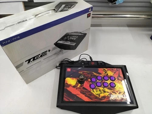MAD CATZ TE2 + Plus Guilty Gear Arcade Fightstick Tournament Controller PS3 PS4