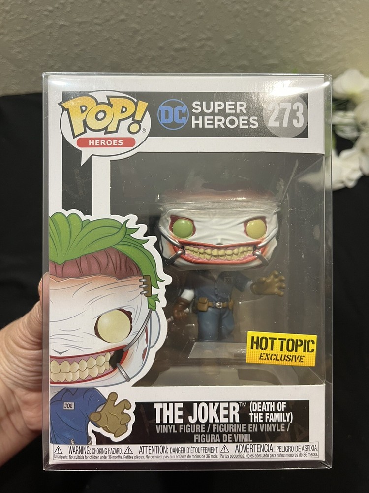 Funko Pop Heroes The Joker Death Of The Family DC Hot Topic W/Protector #273