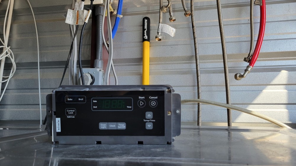 W10834017 Whirlpool Range Control Board Shipped Under 24hrs Free Shipping