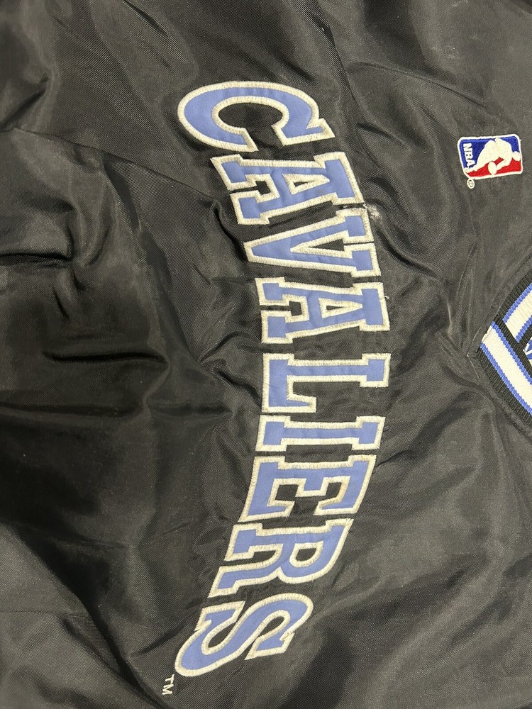 Cleveland Cavaliers Pullover Jacket. Vintage Starter!