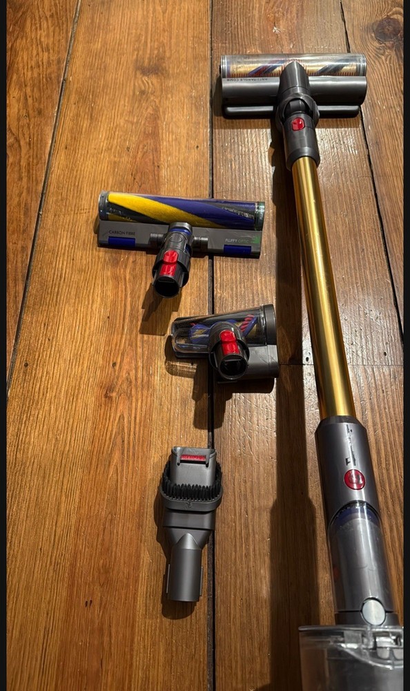 Dyson V15 Detect Absolute Gold Stick Vacuum Cleaner 447294-01