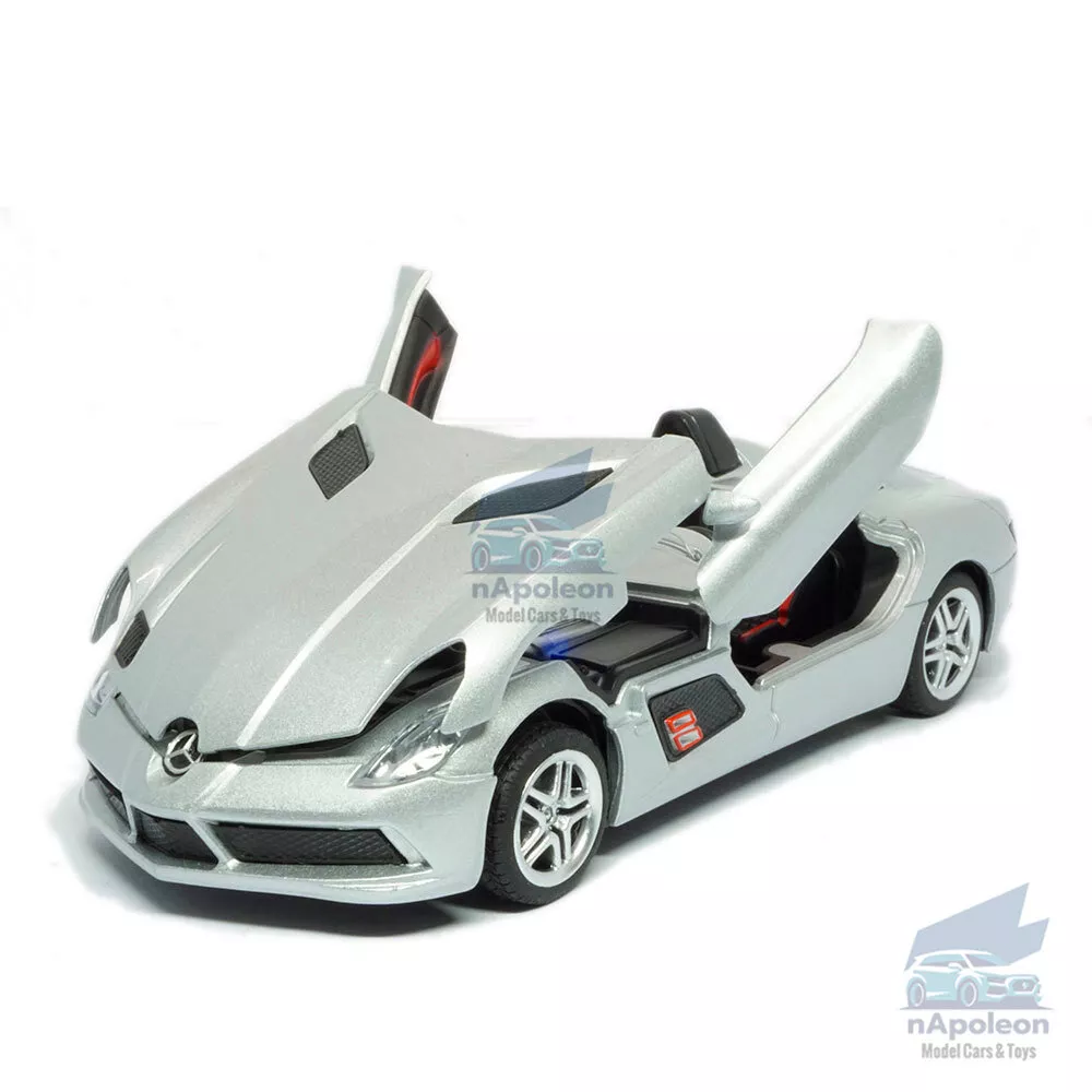 1/32 Mercedes-Benz SLR Model Car Diecast Toy Vehicle Collection Gift Kids Silver