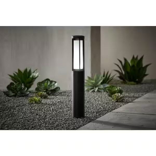 Hampton Bay Madison Black Landscape Pathway Light Set 240 Lumens Brand New