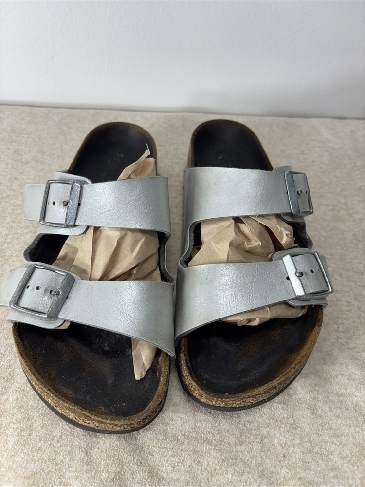BIRKENSTOCK  Women’s Arizona Soft Footbed  Sandals EU 37 Metallic Silver