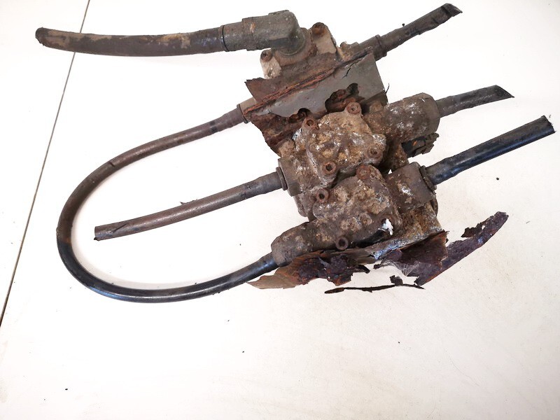 Used Genuine Volvo B6 1993 Bus Part #1165658-58