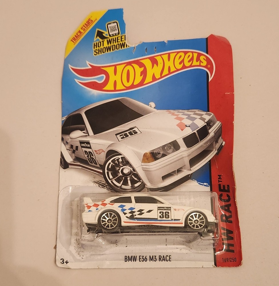 Hot Wheels 2013 BMW E36 M3 Race White New 169/250 READ package has torn section