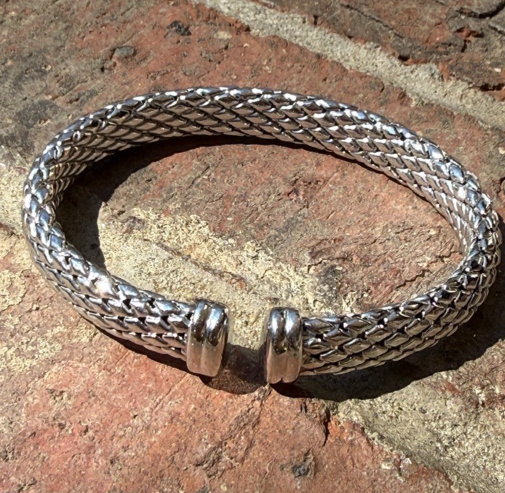 17g Vintage 925 Italy Sterling Silver Popcorn Mesh Bypass Bangle Bracelet Signed