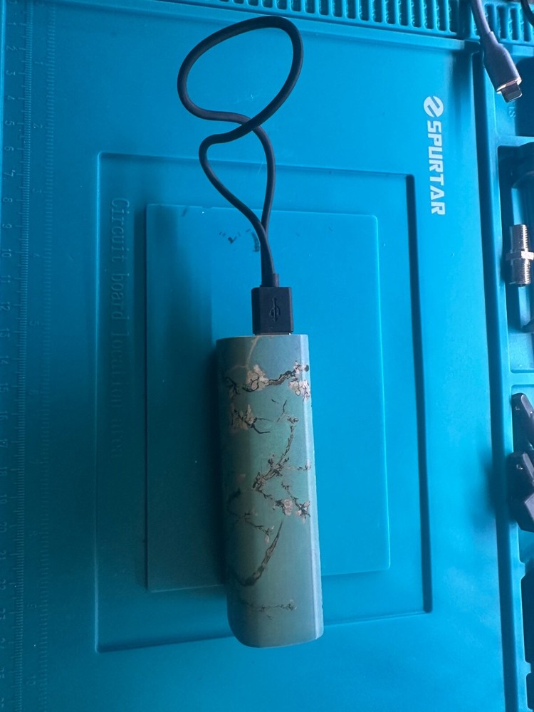 Luxtude 5000mAh Mini Power Bank with Flashlight 5V/2.4A PB5001 Portable Charger
