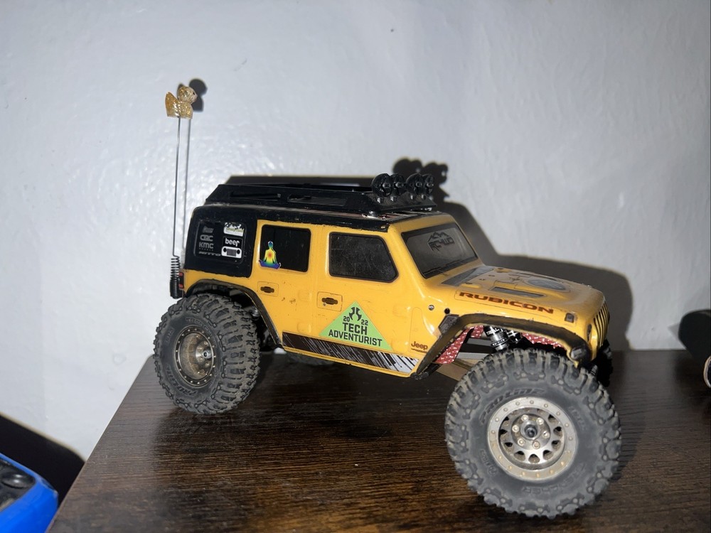 Custom SCX24 JEEP BUILD ROLLER NERD RC CHASIS C-BOLT WHEEL BASE  1/24