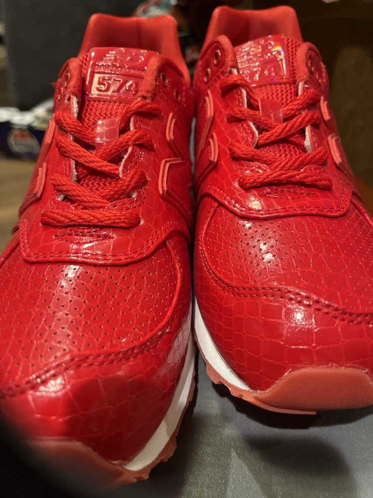 New Balance Sneakers, Big Kids Size 4.5 Item Number G6574S2